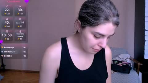 Snapshot of roselina_ chatting on November 3, 7:31 am Rose online show from November 3, 7:31 am