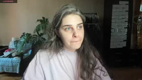 Snapshot of roselina_ chatting on August 8, 10:39 am Rose online show from August 8, 10:39 am