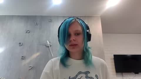 Helen online show from July 1, 6:26 am