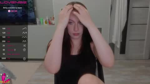 Julia online show from February 6, 8:34 pm