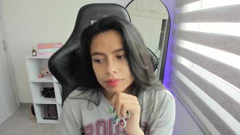 Nat online show from November 5, 2:39 pm