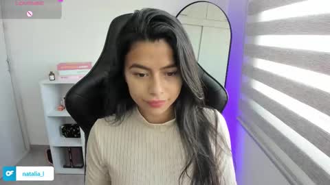 Nat online show from November 9, 2:37 pm