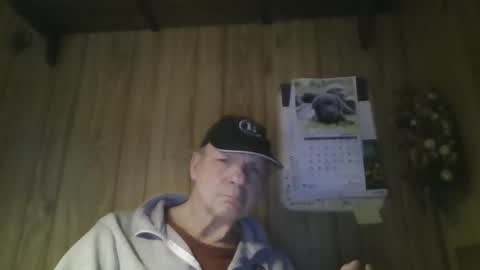 roses2u1958 online show from March 19, 4:44 pm