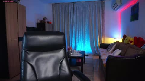 Abbygail online show from May 18, 7:20 pm