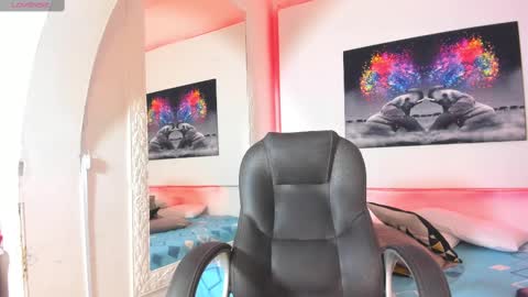 rosi_cooper online show from February 20, 10:59 am