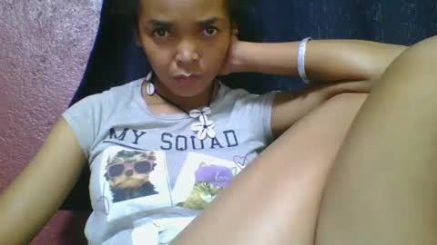 rosia685234 online show from March 5, 7:27 pm