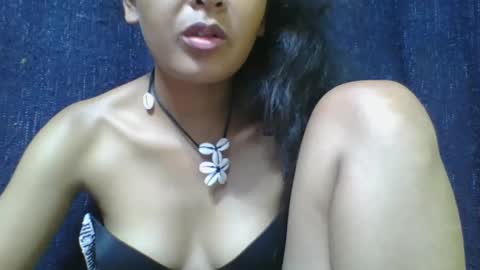 rosia685234 online show from March 8, 7:20 pm