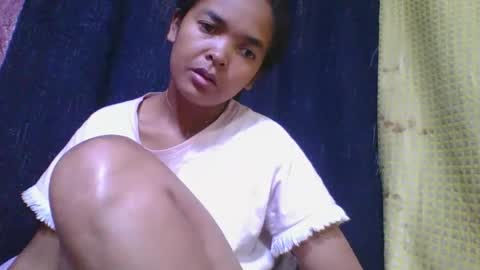 rosia685234 online show from October 7, 5:37 am