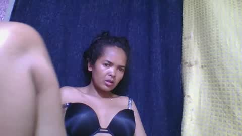 rosia685234 online show from October 8, 7:00 pm