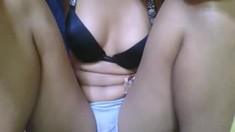 rosia685234 online show from October 29, 7:32 am