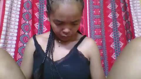 Snapshot of rosia685234 chatting on May 7, 9:25 am rosia685234 online show from May 7, 9:25 am
