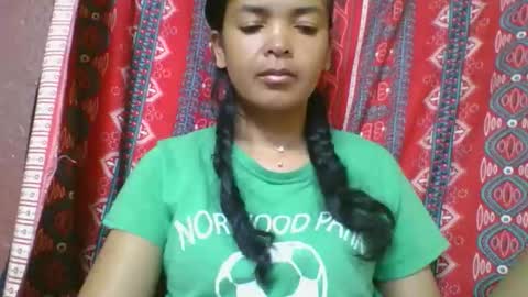 Snapshot of rosia685234 chatting on May 14, 2:51 am rosia685234 online show from May 14, 2:51 am