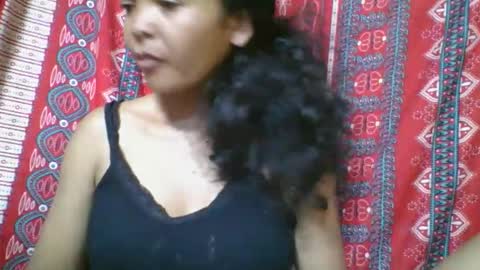 Snapshot of rosia685234 chatting on May 28, 3:53 pm rosia685234 online show from May 28, 3:53 pm