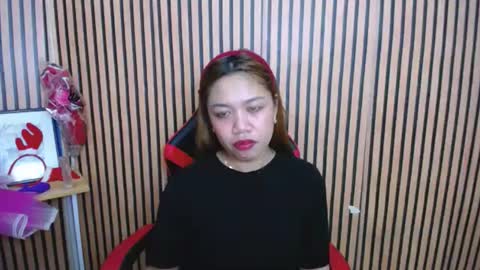 Snapshot of rosie_adeline chatting on January 27, 7:03 pm rosie online show from January 27, 7:03 pm
