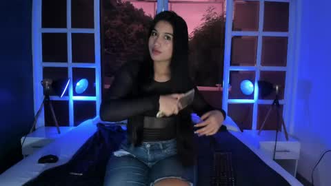 Rosie online show from May 25, 11:49 am