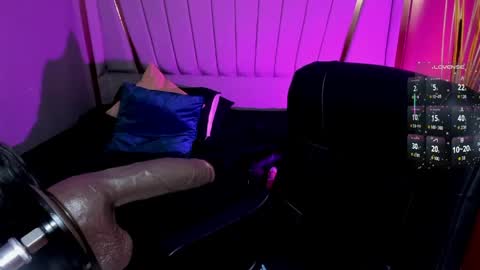 rosie_jhons online show from May 2, 3:33 am