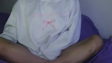 Rosie Fawn online show from December 4, 5:50 am