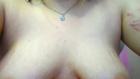 RosieNana online show from July 2, 6:14 pm