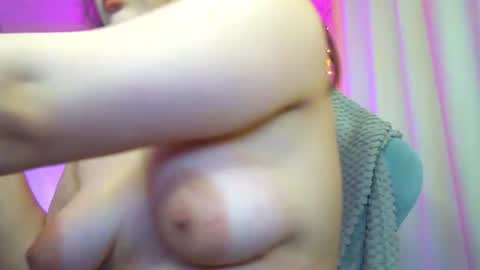 RosieNana online show from July 13, 6:22 pm