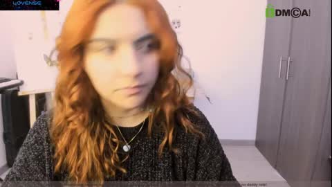 Snapshot of rosiexxx24 chatting on October 4, 9:35 pm Rosie online show from October 4, 9:35 pm