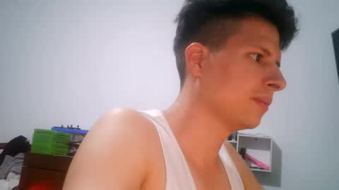 rosscou8 online show from June 23, 5:49 am