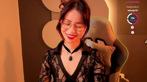 Miss Rosse online show from May 11, 3:07 pm
