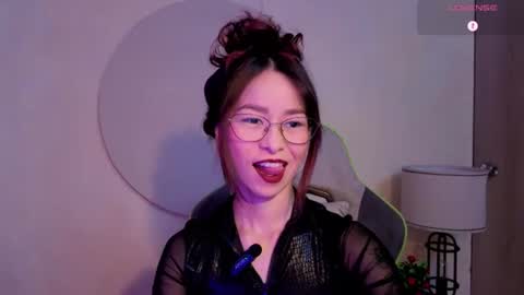 Snapshot of rosse_98_ chatting on June 28, 3:18 pm Miss Rosse online show from June 28, 3:18 pm