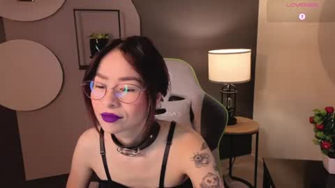 Snapshot of rosse_98_ chatting on July 11, 1:36 pm Miss Rosse online show from July 11, 1:36 pm