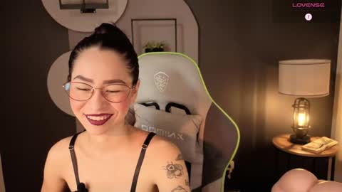 Snapshot of rosse_98_ chatting on July 16, 2:56 pm Miss Rosse online show from July 16, 2:56 pm