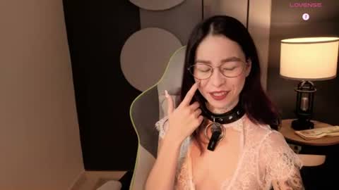 Snapshot of rosse_98_ chatting on July 20, 3:36 pm Miss Rosse online show from July 20, 3:36 pm