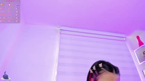   online show from September 8, 7:13 pm