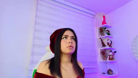   online show from December 1, 11:48 am