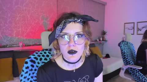 rossiie_hunt_ online show from March 11, 2:56 pm