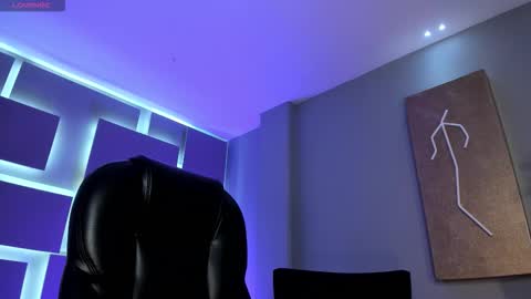 Rossie Rivers online show from March 8, 5:39 pm