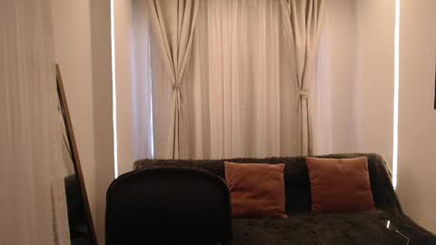 rosss_miaa3 online show from May 19, 9:32 pm