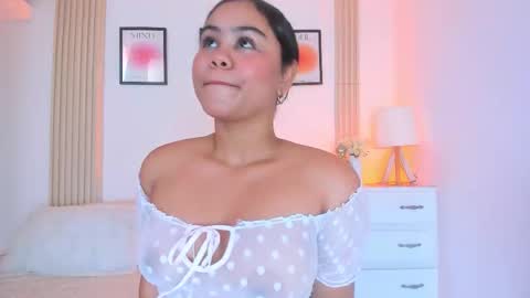 rossy_x online show from March 6, 5:09 pm