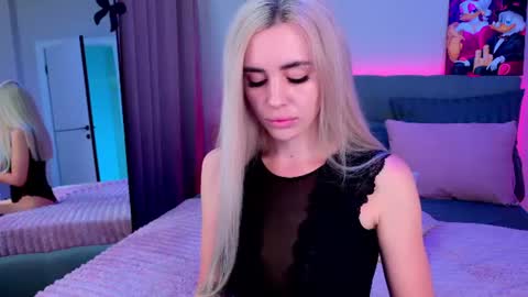 Snapshot of rossy_x_ chatting on July 30, 12:42 am Rossy 630 pm - 230 am online show from July 30, 12:42 am