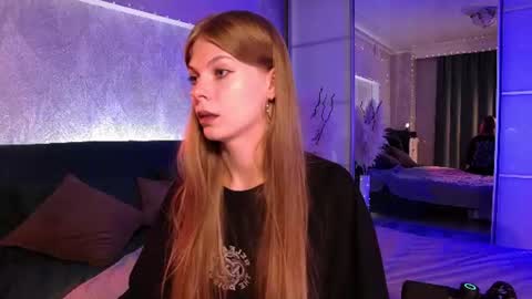 Snapshot of rosy_black_ chatting on June 30, 7:04 pm rosy_black_ online show from June 30, 7:04 pm