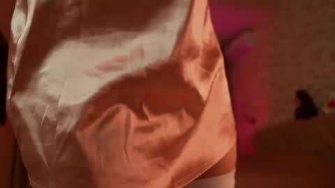 Hi Im Maria Check my Bio  online show from April 29, 12:31 pm