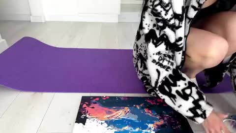 rosynixie online show from May 28, 8:11 am