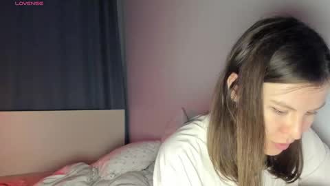 roter_rita online show from February 4, 3:33 am