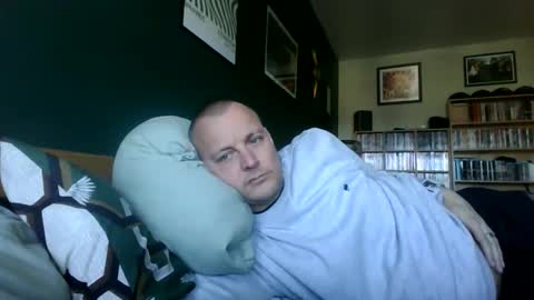 Snapshot of rotunda1874 chatting on November 25, 12:05 pm rotunda1874 online show from November 25, 12:05 pm