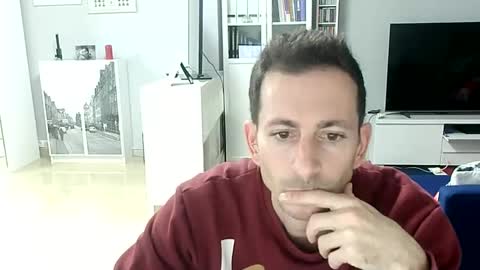 Snapshot of roubarixx chatting on December 26, 7:05 pm roubarixx online show from December 26, 7:05 pm