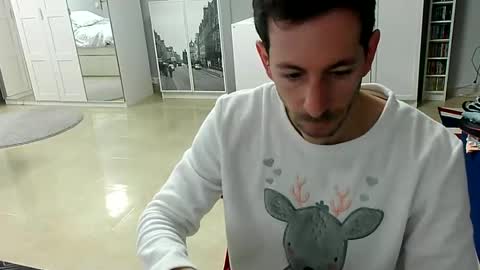 Snapshot of roubarixx chatting on February 4, 7:40 am roubarixx online show from February 4, 7:40 am