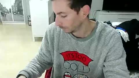 Snapshot of roubarixx chatting on February 16, 7:26 am roubarixx online show from February 16, 7:26 am