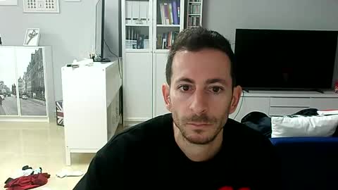 Snapshot of roubarixx chatting on March 6, 9:47 am roubarixx online show from March 6, 9:47 am