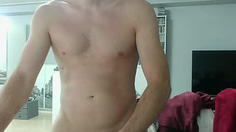 Snapshot of roubarixx chatting on September 29, 7:13 am roubarixx online show from September 29, 7:13 am