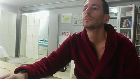 Snapshot of roubarixx chatting on October 26, 7:14 am roubarixx online show from October 26, 7:14 am