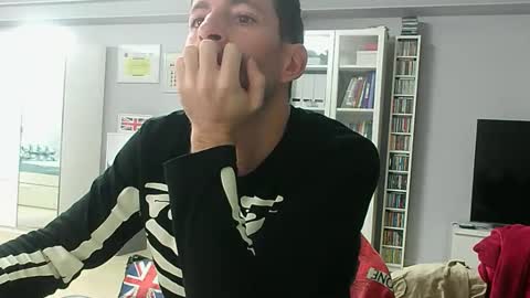 Snapshot of roubarixx chatting on November 3, 7:20 am roubarixx online show from November 3, 7:20 am