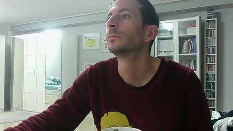 Snapshot of roubarixx chatting on November 16, 8:31 am roubarixx online show from November 16, 8:31 am